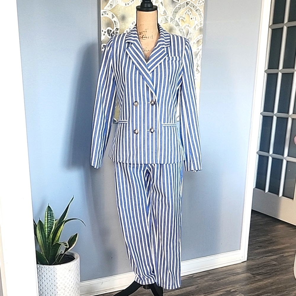 Ivivi Chic Striped Blazer and Pants Co Ord set Small